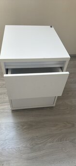 IKEA MALM bílá komoda -2 zásuvky -noční stolek - 2