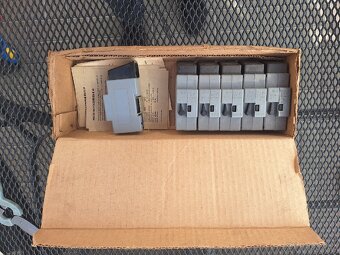 Schodišťový spínač 6x - 2