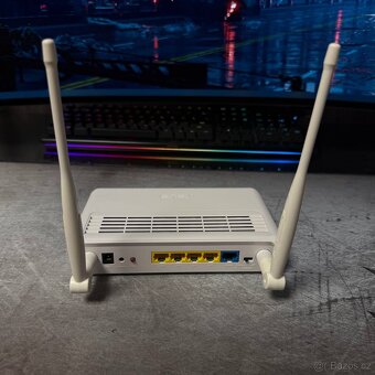 Wi-Fi router ASUS RT-N12 - 2