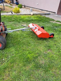 Provzdušnovač trávníku tažený - 2