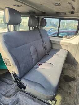 Renault Trafic, Nissan Primastar, Opel Vivaro - 2