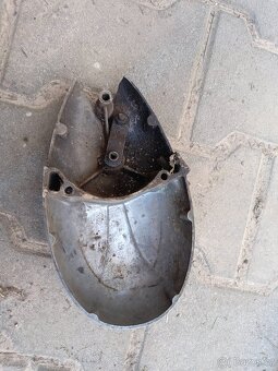 Jawa Parez, Pionyr - 2