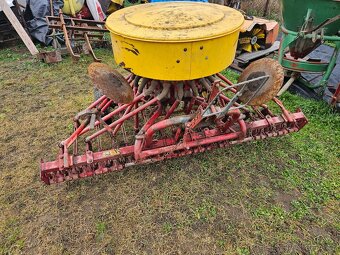 Sejačka KVERNELAND - 2