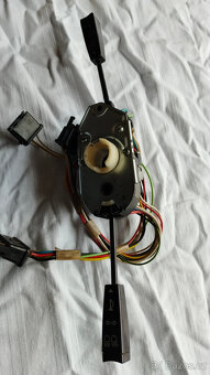 Škoda 120,přepínač blikačů a světel. - 2