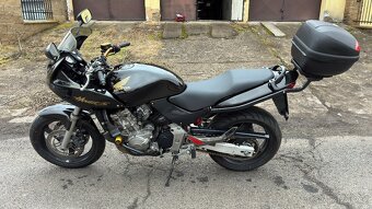 Honda Hornet S 600 - 2