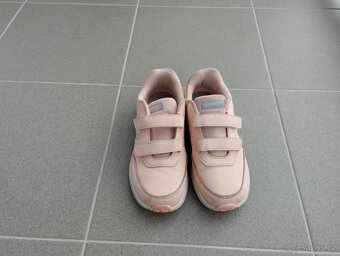 Tenisky Adidas 35 - 2