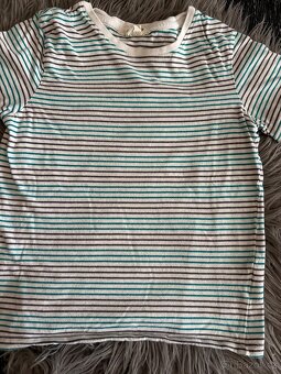 Triko zn.H&M vel.122/128 - 2
