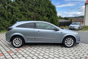 Opel astra h gtc 16v - 2