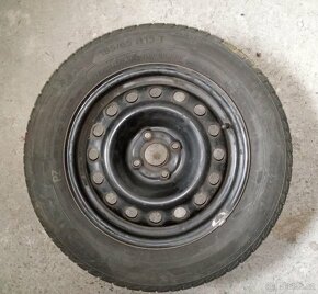 Zimní pneu na discích 185/65 R15 - 2