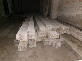 Staré dřevěné trámy - 2