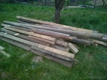 Staré trámy, levně prodám za super cenu - 2