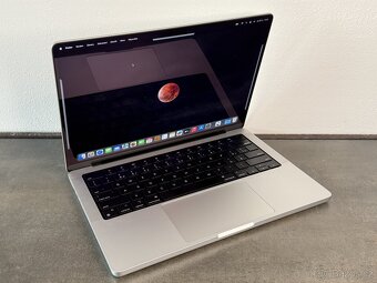 Macbook Pro 14'' 2021 / M1 Pro / 16GB / 512GB SSD - DPH - 2