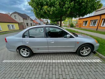 Honda Civic 7 1.6 V-TEC - 2