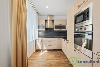 Pronájem bytu 2+kk, ul. Družstevní, Velké Meziříčí - 2