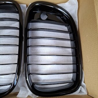 Maska - ledvinky BMW 7 (F01, F02, F03, F04) 2008-2015 - 2