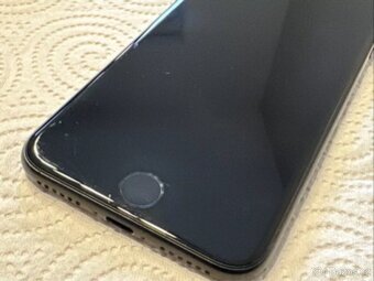 Prodám iPhone 7 128GB – funkční, běžné známky používání - 2