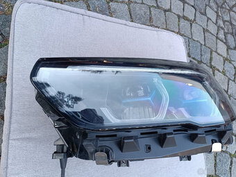 Levé přední světlo BMW X5 G05 laserové - 2
