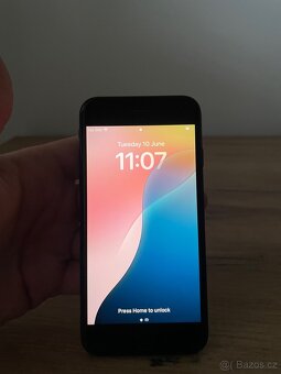iPhone SE 2020, 64GB, Space Gray - 2