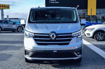 Půjčovna minibusu Renault Trafic 8 míst, dodávka - 2