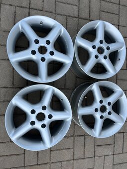 4x alu disky BMW 5x120 R15 - NOVÉ - 2