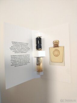 Parfém Burberry Goddess 1,5 ml - 2