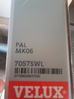 Lamelová žaluzie Velux - 2