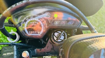 Suzuki DR 125 SM - 2
