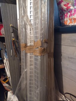 Prodám hliníkové lišty v délkách 2 a 2.5m m šíři 8 cm 10 12 - 2
