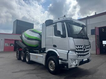 MB Arocs 3245 8x4 domíchávač betonu - 2