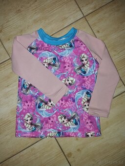 Set oblečení holka - 2