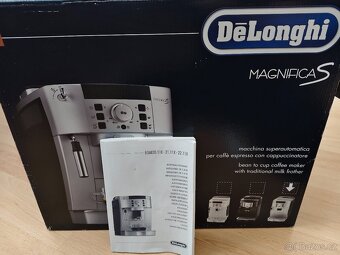 DeLonghi Magnifica S ECAM 22.110.SB - 2