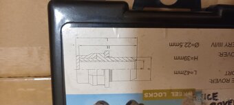 Pojistné matice originál Land Rover Range Rover - 2