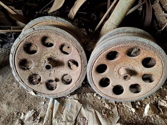 Historické zemědělské stroje - 2