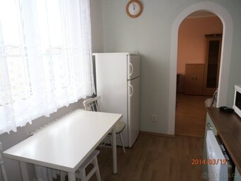 Pronájem družstevního bytu 2+1 - 2