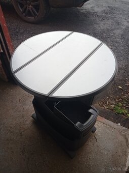 Stolek VW Multivan T5, T5.1, T6 - 2