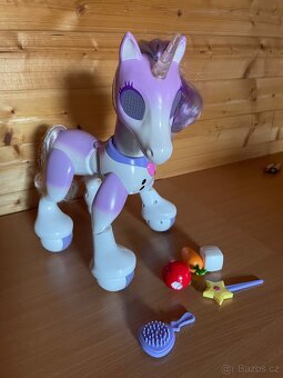 Robotický jednorožec Zoomer enchanted - 2