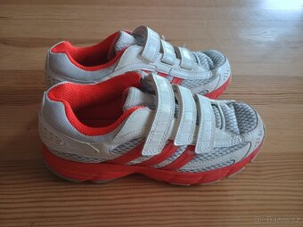 Botasky Adidas vel.35 1/3 - 2