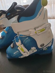 Dětské lyže a lyžařské boty - 2