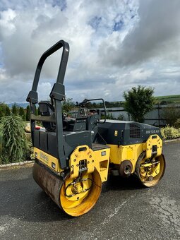 Vibracni valec bomag BW 135 ad 4.0 tuny - 2