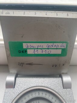 Kompas geologický - 2