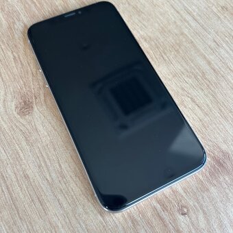 Iphone X, 64GB stříbrný - 2
