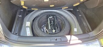 Volkswagen Golf V - 2