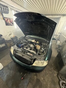 Audi a6 2.5tdi 110kw - 2