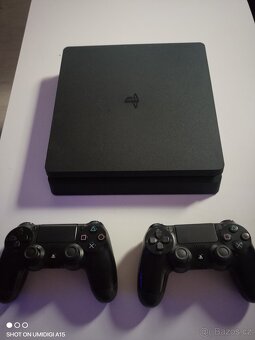 Playstation 4 - 2
