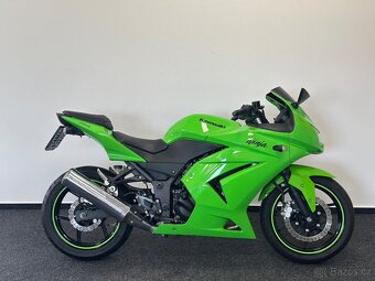 Kawasaki Ninja 250R - 2