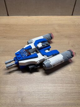 LEGO Star Wars 75391 Captain Rex Y-Wing Microfighter - 2