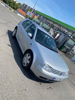 Volkswagen Golf IV - 2