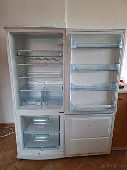 Lednice s mrazákem Electrolux - 2