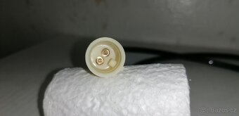 Bmw e31 přední ABS senzor - 2