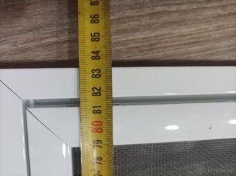 Dveřní síť proti hmyzu - 2